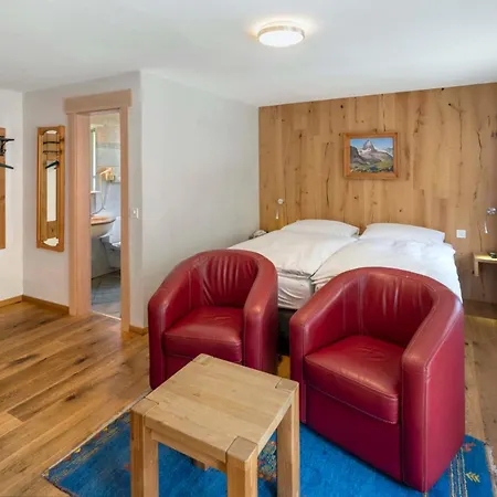 Hotel Matterhornblick 3*