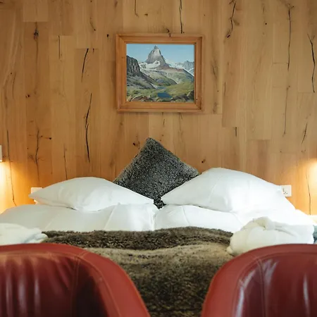 Hotel Matterhornblick 3*